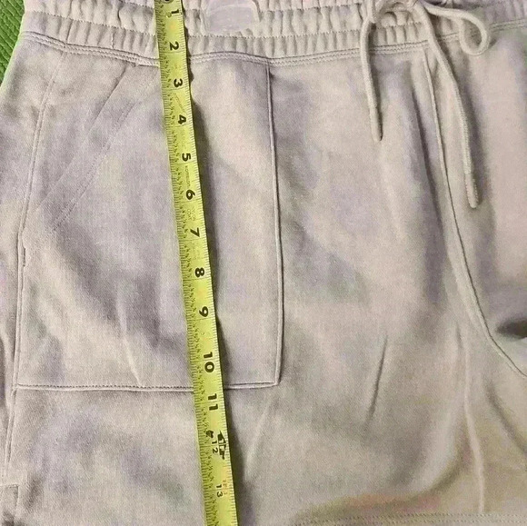 Relaxed fit comfortable jogging lounge  draw string waist sweat shorts, size XXL - Picture 6 of 8